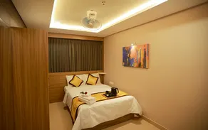 Hotel Emirates - Image 2