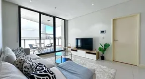 Cosy 2-Bedroom Apartment, Homebush NSW 2140 - Image 2