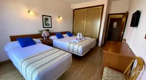 Hotel Alfar - Image 2