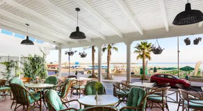 Poseidon Hotel - Image 3