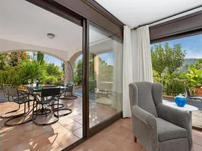 Villa med privat pool med kapacitet för 9 personer - Image 3