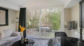 Relaxed Luxe "Boszichthuisje" met Jacuzzi Bospark Ijsselheide Hattemerbroek - Image 2