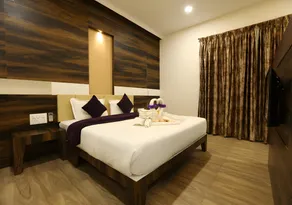 Hotel Milan - Image 2