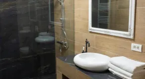 M Rooms - Image 5