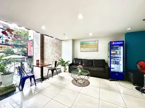 The Jade Hotel - Image 3