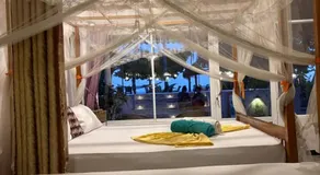 Simple Place - Image 2