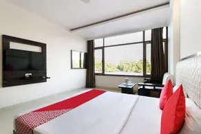 Hotel Anand Niketan - Image 2
