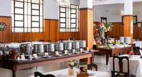 Avenida Charme Hotel - Image 3