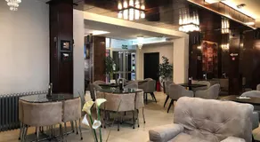 Golden Inn Hotel - Image 4