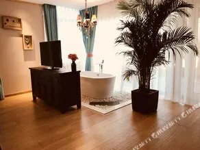 Guanlan Residence Seaview Resort Villa (Qingdao May 4th Plaza Vientiane City Shop) - Image 4