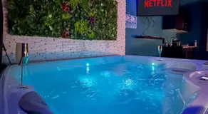 Love & Spa - Jacuzzi - Netflix - Métro - Wifi - Image 3