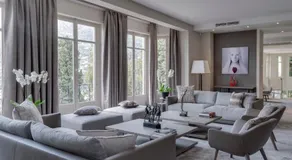 Luxurious Villa Overlooking Monaco - Image 4