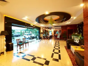 The Mark's Lodge - Image 3