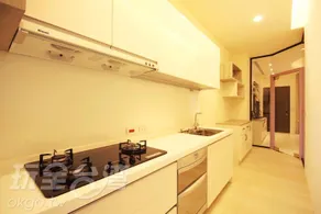 Wo Villa - Image 2