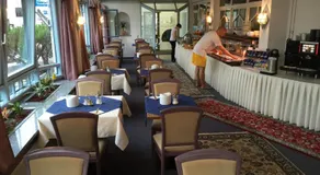 Hotel Knaus am Hafen - Image 2