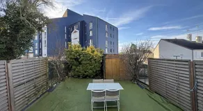 Maison familiale avec jardin au centre-ville - Image 3