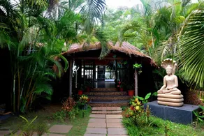 Shangri-La Jungle Village Resort - Image 5