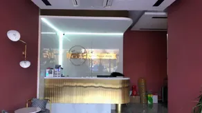 Zaozhuang Later Film Theme Hotel - Image 3