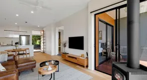 The Ridge at Maleny 1 Bedroom Villa with Spa - Image 2
