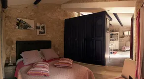 Le Clos des Amandiers - Image 2