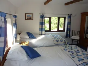 Shepherds Row Bed and Breakfast - Image 2