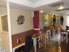 The Bull Hotel - Image 5