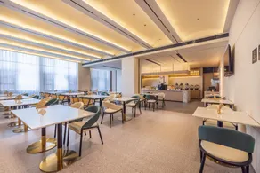Atour Hotel Kunming Changshui International Airport Cloud Cube - Image 5