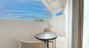 Zante Apts - Image 2