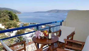 Agnanti Hotel - Image 2