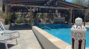 MiLuna Oasis Suites - Image 4