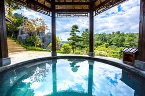Xiangzhigou Maple Valley Holiday Hotel - Image 2