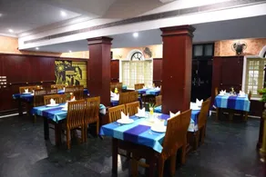 Kottavathil Hotel - Image 3