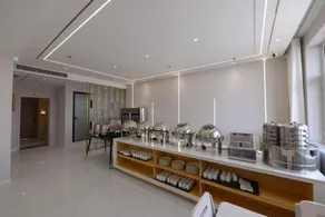 Yiju Yixing Hotel (Anning Sasseur Outlet) - Image 5
