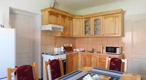 8888 Apartmanház - Image 4