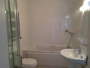 White Wave Cottages - Image 3