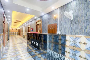 Hotel O Royal Stone - Image 2