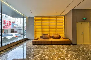 Romantic Season Yunfan Hotel (Tiexi Square 9th Road Furniture City) - Image 2