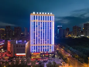 Yulin Tianfeng International Hotel (Wanda Branch) - Image 4