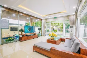 FLC Sam Son Grand Pool Villa NT48 7BR Near Beach - Image 3