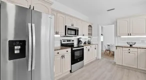 Renovated Villa with Heated Pool & Arcade, 5 Min to Pompano Beach - Image 5