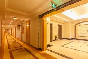 Wuhan Binhu Hotel - Image 2