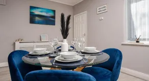 Stunning 2BR House in Manchester near Etihad and Coop Arena - Image 5