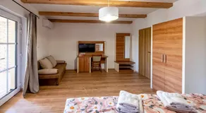 U Katalpy - Image 2