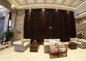 LongFor Holiday Hotel - Image 3