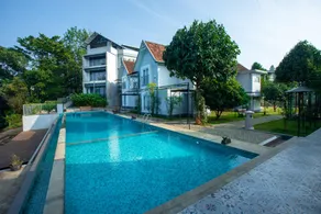 Vbrings Oak Village - Image 5