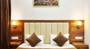 HOTEL KAILASH REGENCY - Luxury Rooms Near Railway Station and Bus Terminal Ludhiana - Image 4