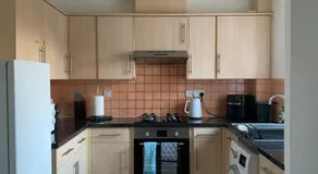 Montrose Everest house - Image 3