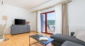 Modern new apartments Pula - Image 2