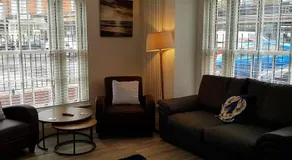 Margate Mews 150m From Sea Front and half a mile from Dreamland - Image 3
