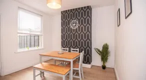Modern 3 Bedroom House in Rugby town centre, Super fast WiFi - Image 4